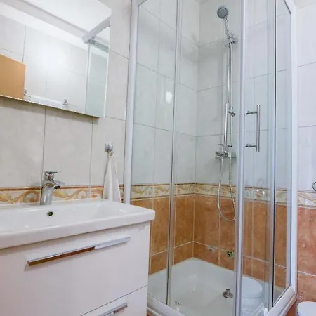 ゲストハウス Kathi ブリスト